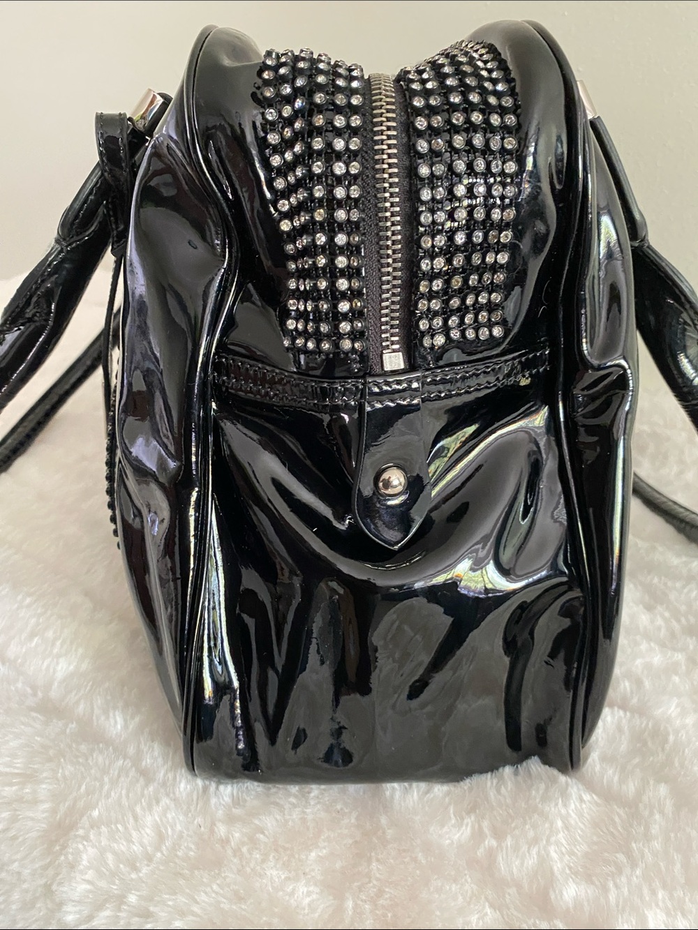 Rioni Studded Shoulder Tote in Glossy Black Patent Leather - Made in Italy - Picture 5 of 17